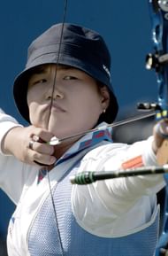 Kim Soo-nyung in action at the 2000 Sydney Olympics